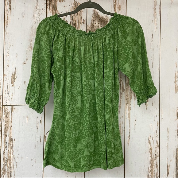 Saint Tropez West, Burnout Shirt, Size Small, Green. In good used condition! - Picture 8 of 8